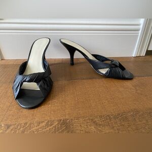 Nine West Black Heels with Medium Height Heel and Open Toe